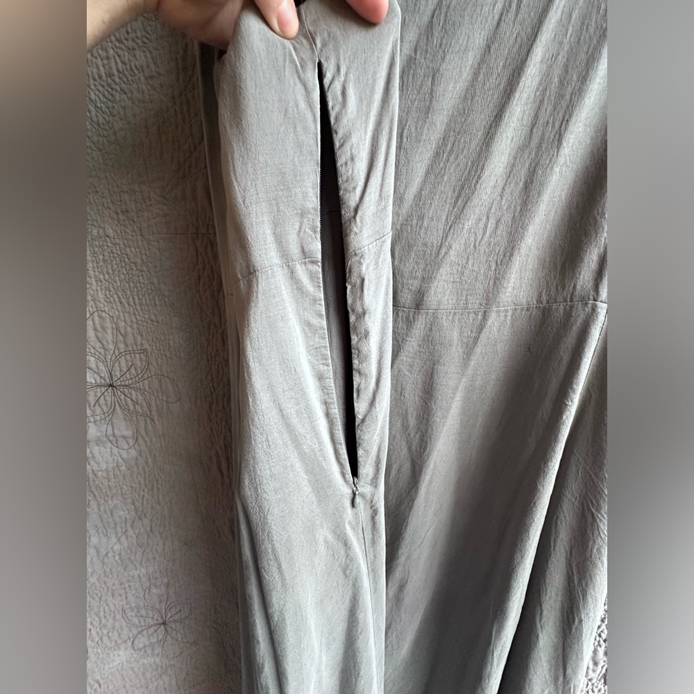 Eileen Fisher 100% silk gray dress size Large - Picture 8 of 9